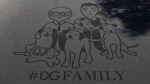 Mimmo, Rosa e Totò: i tre cani labrador di Dolce e Gabbana in prima fila nella #DGfamily